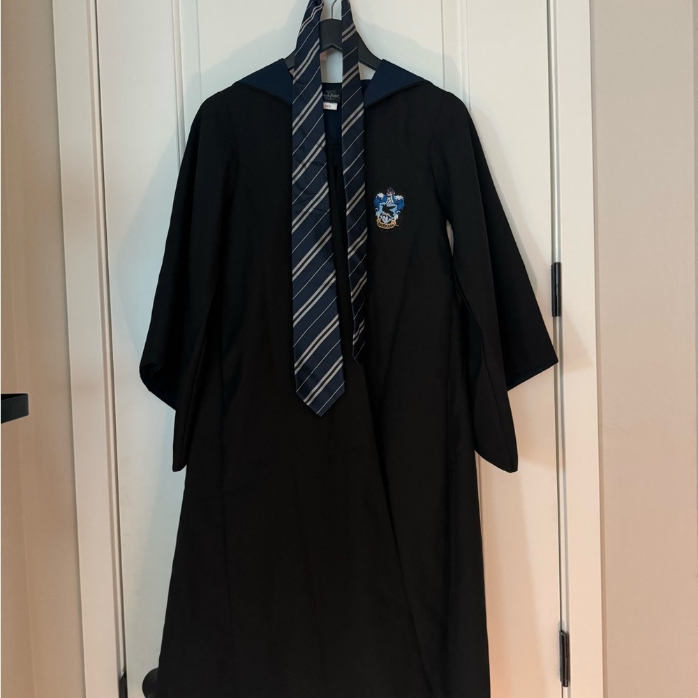 Official Universal Studios Ravenclaw Harry Potter Robe and Tie